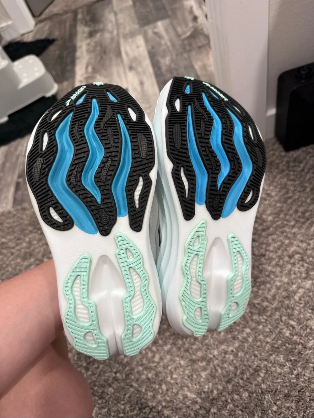 Brooks brand new